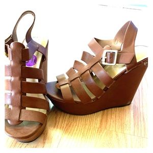 Brown wedges